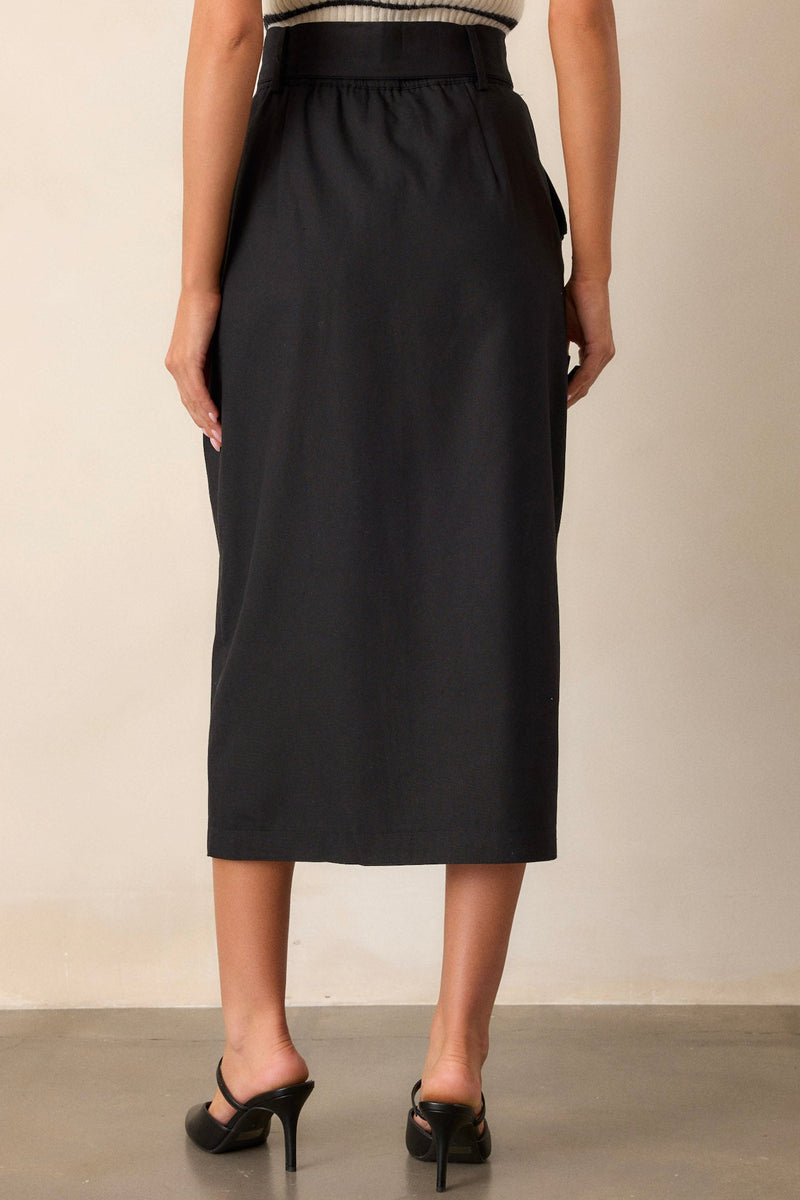 Effortless Edge Black Maxi Skirt